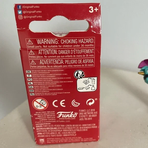 Funko POP Bundle Fortnite Games Brite Bomber #427 & Zoey Pocket Pop Keychain NIB - Picture 3 of 7